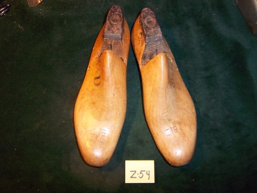 Coppia scarpe industriali