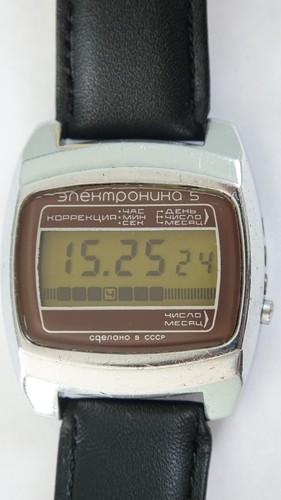 Orologio digitale sovietico
