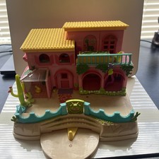 Polly Pocket Petland Hacienda