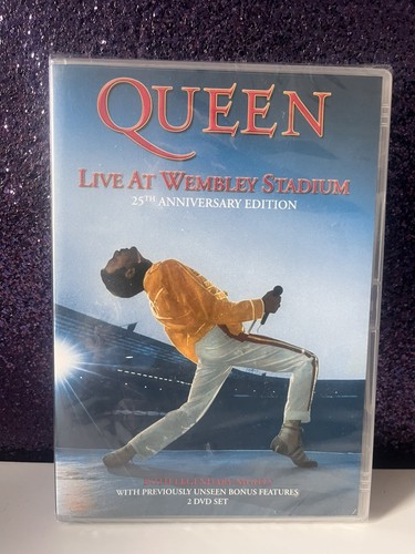 Queen live wembley stadium - queen,