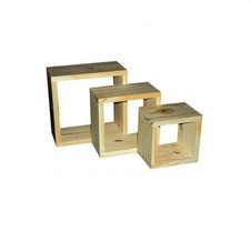 Cubi da parete in legno