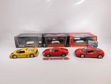 3x Bburago 1:18 modello