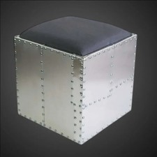 Pouf imbottito in alluminio