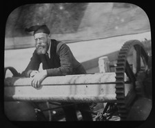 Photo VICTORIAN BEARDED MAN