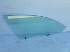 VETRO SCENDENTE ANTERIORE DX