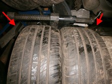 2x PNEUMATICI 235 45 17 EXTRA