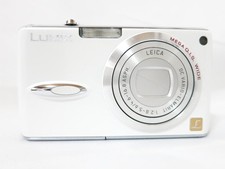 Panasonic LUMIX DMC-FX01