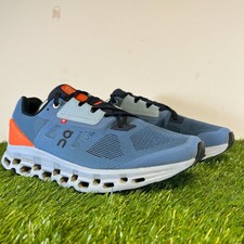 Scarpe da ginnastica On taglia