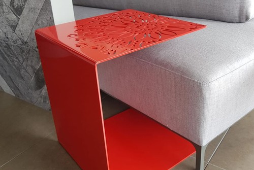 Tavolino con decoro laser - tavolino, a