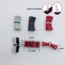 5 pezzi YAMAHA MG124CX console