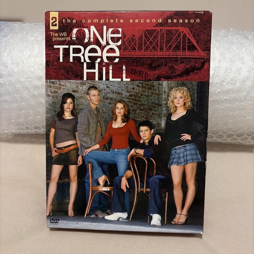 One tree hill - one,