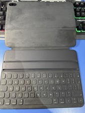 Apple Magic Keyboard iPad Pro