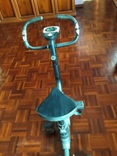 Cyclette per esercizio in casa