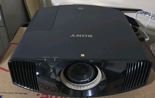 Sony vpl 385es - vpl-vw-385es, projector