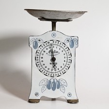 antica bilancia stile liberty