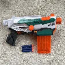Pistola blaster NERF N Strike
