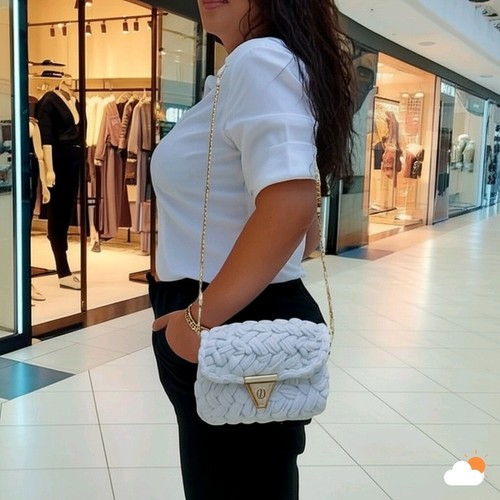 Borsa modello uncinetto fatta