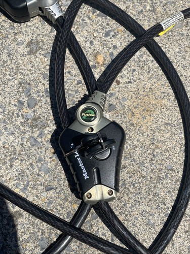 Two master lock - master, 8418d
