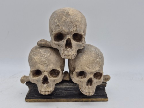 Antica scultura memento mori - antica,
