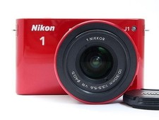 Nikon 1 J1 10.1MP Fotocamera Digitale Mirrorless Rossa con Obiettivo VR...