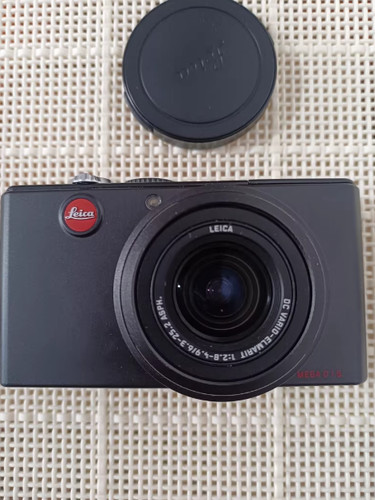 Leica lux 0mp - 10.0mp, compact