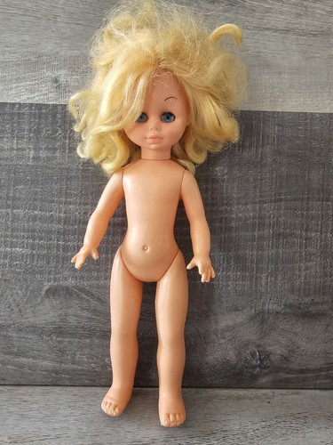 Bambola vintage capelli biondi