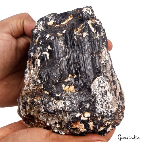 Pietra minerale grezza - 2,6,