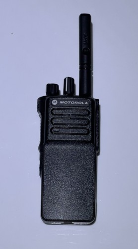 Motorola dp4400e vhf radio - motorola,