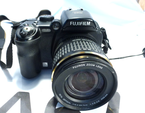 Fujifilm finepix s9600 0 - finepix,