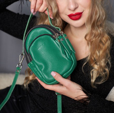 Borsa donna a tracolla fatta a mano in pelle verde smeraldo