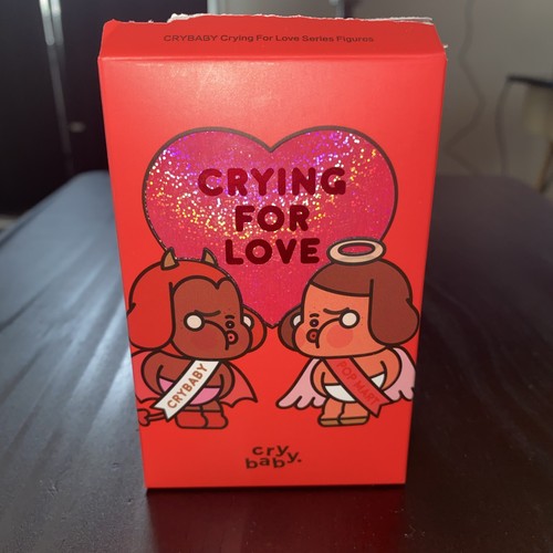Pop mart crybaby - pop, che