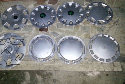 Coppa copricerchi borchia - 1,