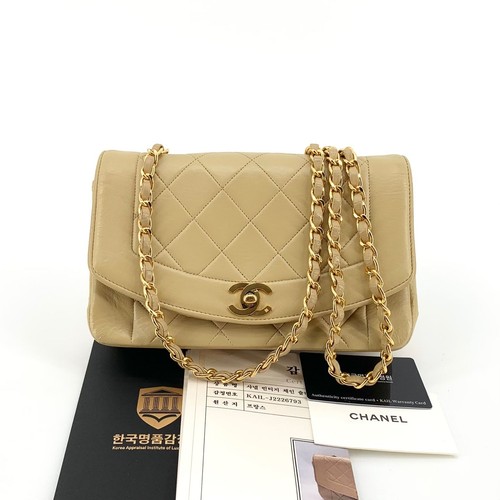 Chanel lamb diana - chanel, flap