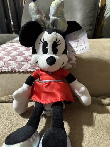 Minnie mouse disney 100 - minnie,