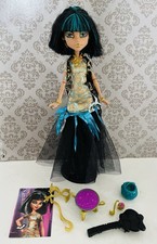 Bambola Monster High Cleo De