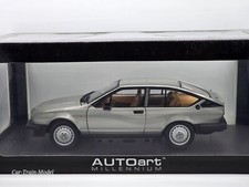 Alfa Romeo Alfetta GTV 2.0 1980 - AUTOart 70147 1:18 1/18