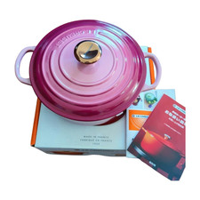 Le Creuset Signature Cocotte 20 cm 7-3/4" 2-3/4 qt BERRY pomello rame ghisa nuovo con scatola