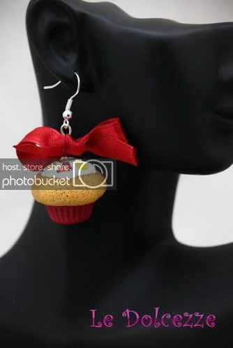 Orecchini dolci muffin con - dolci,