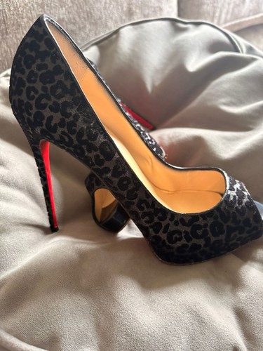 Scarpe christian louboutin - christian,