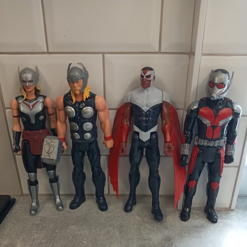 Pacchetto figurine marvel - pacchetto,