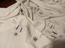 TOVAGLIA IN PURO LINO RICAMATA