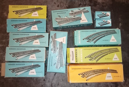 Lot 100 rails anciens - rails,