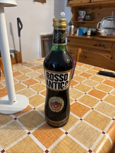 Aperitivo rosso antico vintage - aperitivo,