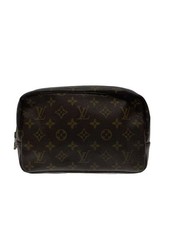 LOUIS VUITTON Trousse Toilette