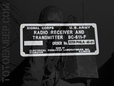 label plaque plaquette  POSTE RADIO BC 611 F4 .  jeep willys dodge us ww2