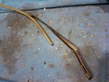  SPAZZOLA TERGICRISTALLI ANTERIORI    VW SCIROCCO 3°SERIE    ORIGINALE USATO