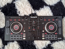 Console DJ Numark Mixtrack