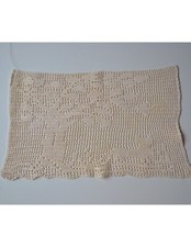 TENDINA REALIZZATA AD UNCINETTO 53x33cm