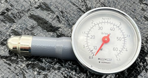 Vtg motometer tyre pressure - motometer,