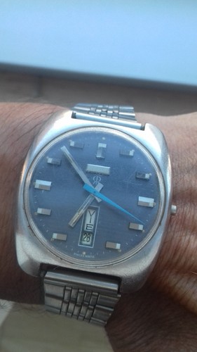 Revue t5721e diver automatic - diver,